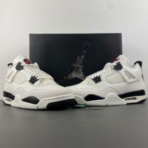 Air Jordan 4“Flight Club”